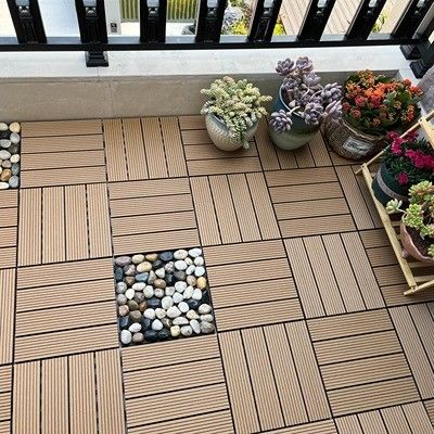 Il Decking di plastica della cavità di Decking di 300X300MM Brown WPC DIY si imbarca sull'invecchiare resistente